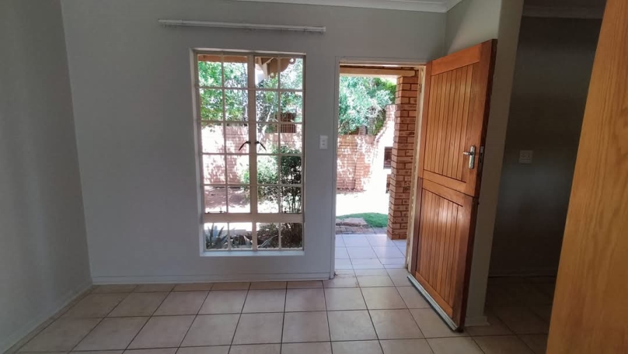 3 Bedroom Property for Sale in Heuwelsig Free State